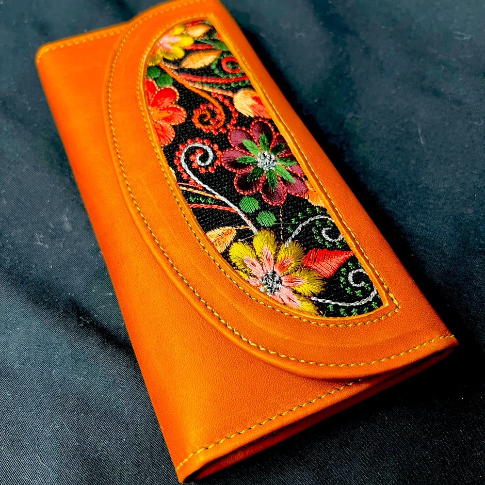 Multifunction Women's Genuine Leather Wallet Hand-knitted Embroidery NEW